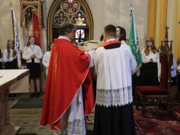 Rocznica święceń kapłańskich naszych Księży i błogosławieństwo dwóch nowych Margaretek w intencji ks. Proboszcza, 28.05.2023